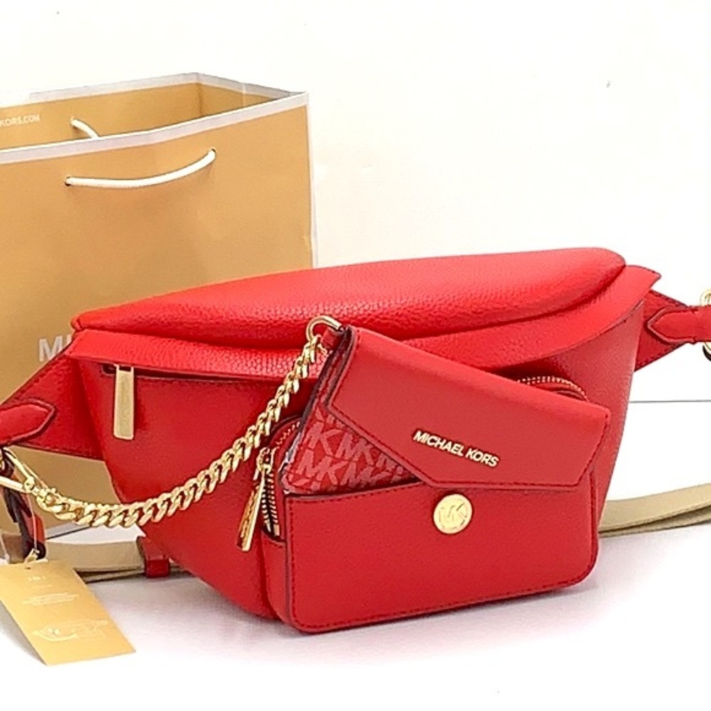 MICHAEL KORS
Maisie Large Pebbled Leather 2-in-1
Waistpack Fannypack Crossbody
